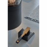 DUETTO – Kit balai et pelle à cendres (bambou, coco et acier) – Image 2